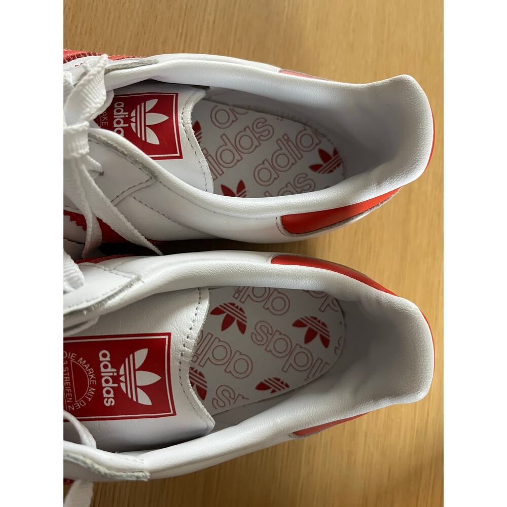 adidas | NWOT Men's Size 11 Samba OG White Solar Red Shoes - Picture 9 of 9